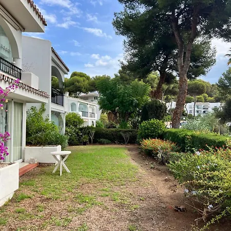 Miraflores Jardin A Apartment *